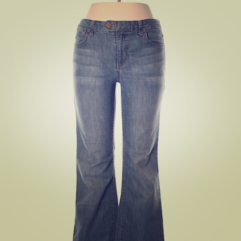 Anne Klein Jeans